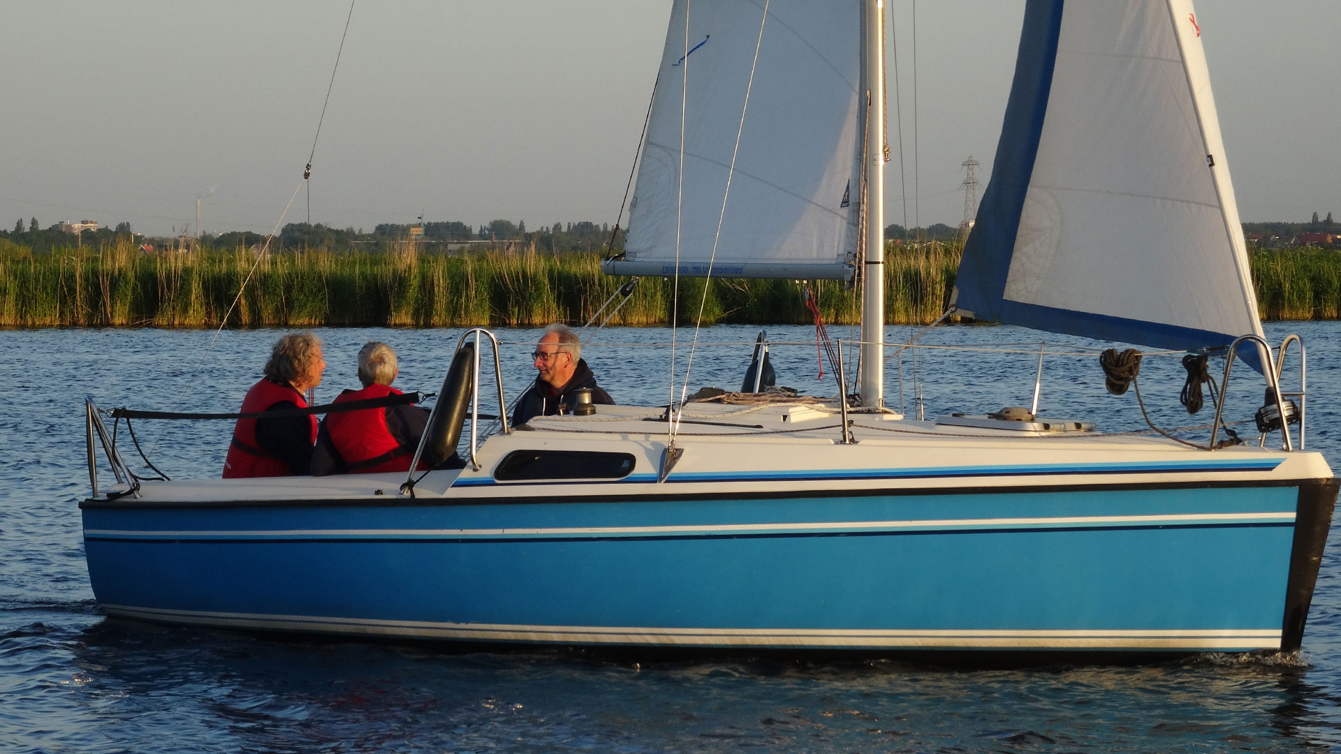 Fox 22 Ottenhome huur zeilboot op het Alkmaardermeer